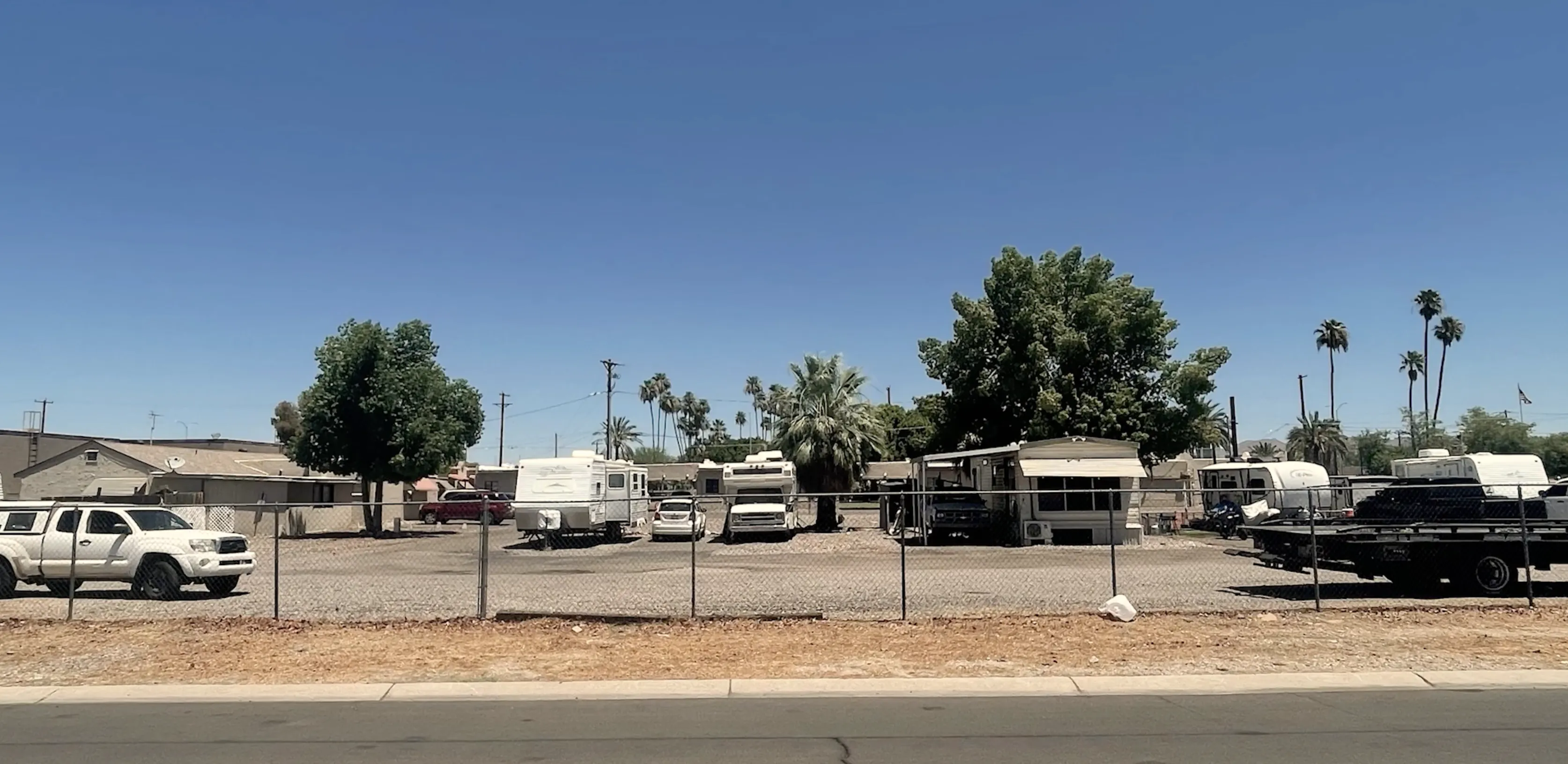 The existing Circle RB Lodge Motel and RV Park on East Main Street today.